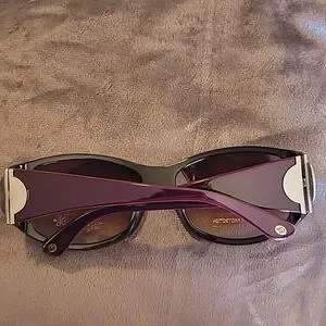 Lulu Guinness | Accessories | Lulu Guinness Sunglassesand  display picture 2